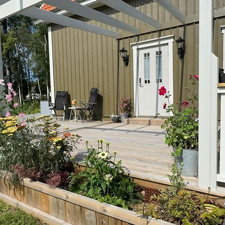 Apartamento Ny Laegenhet I Vesene Ljung Exterior foto
