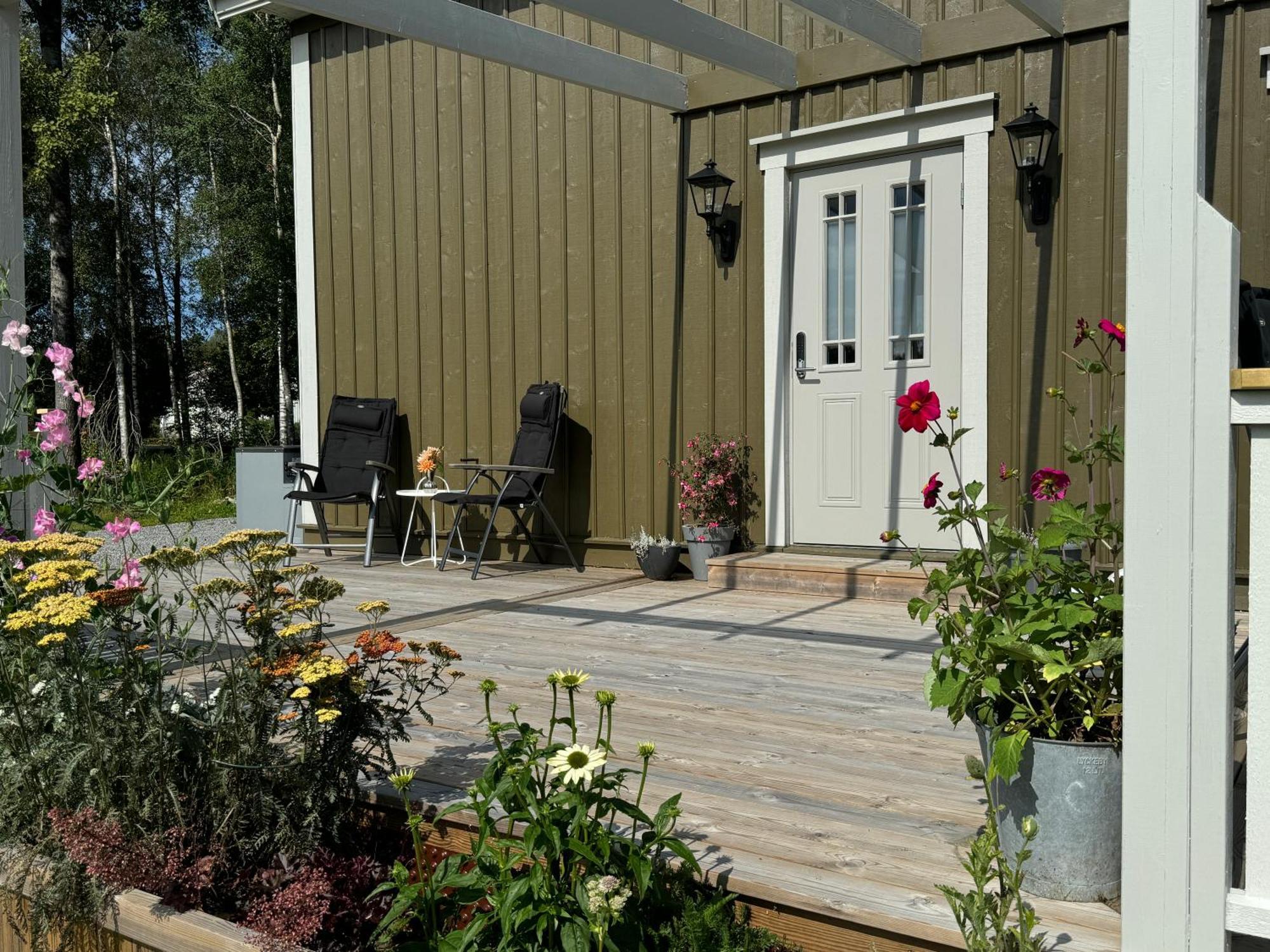Apartamento Ny Laegenhet I Vesene Ljung Exterior foto