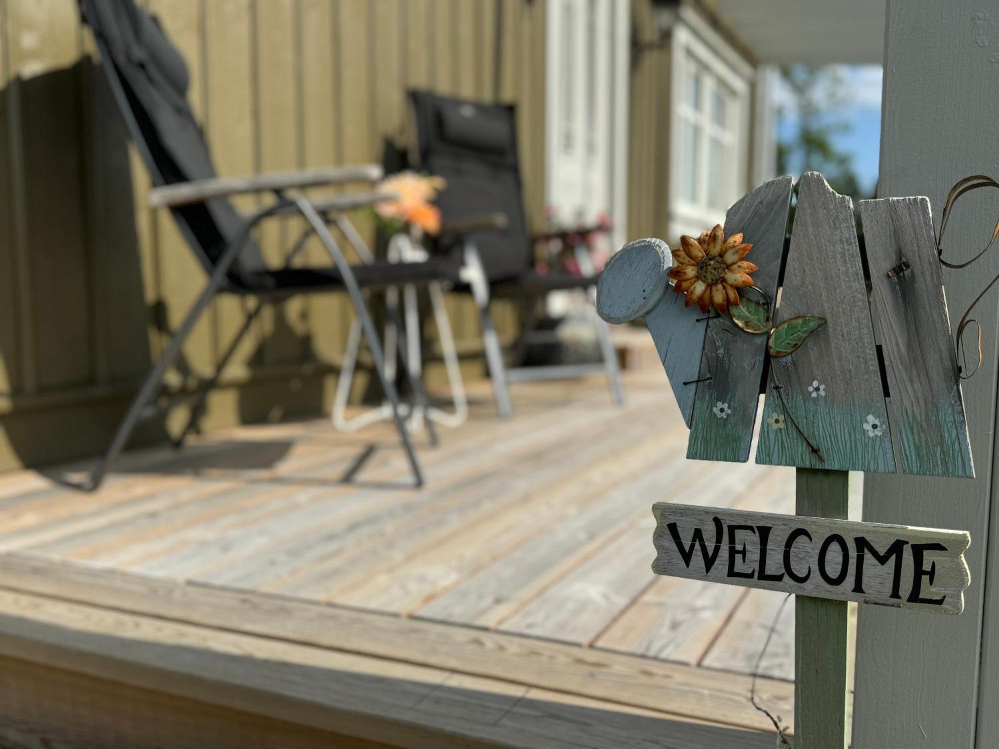 Apartamento Ny Laegenhet I Vesene Ljung Exterior foto
